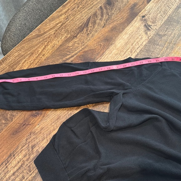 Used Black A/X Sweater for Men - Picture 7 of 7